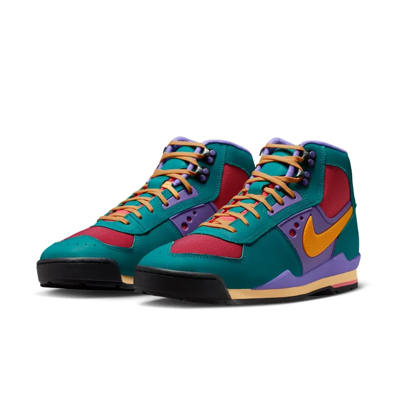 Nike Baltoro “Bright Spruce Kumquat” (IH4450-300)