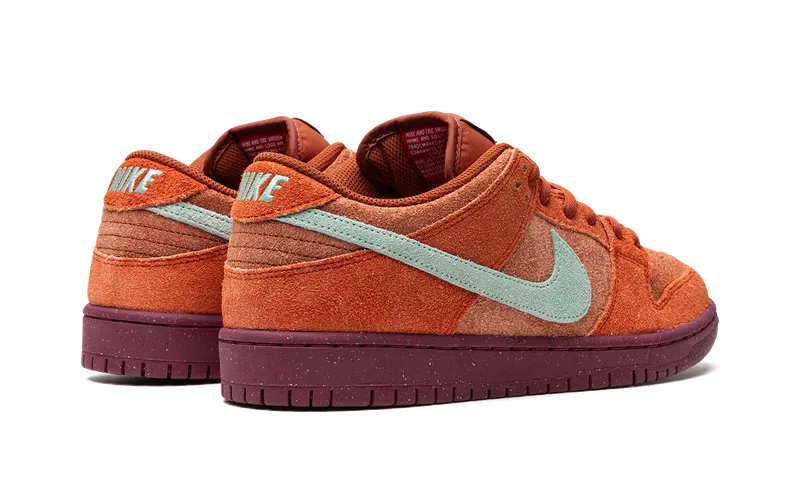 Nike SB Dunk Low Pro Prm “Mystic Red” (DV5429-601)
