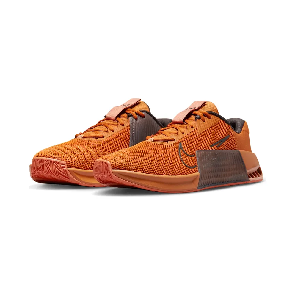 Nike Metcon 9 “Monarch / Mica Green / Medium Ash / Amber Brown” (DZ2617-800)