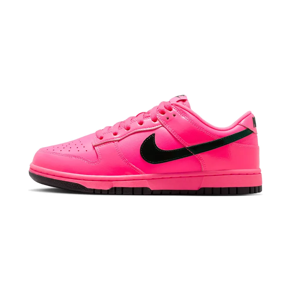 Nike Dunk Low “Pink Blast” (IV2040-600)