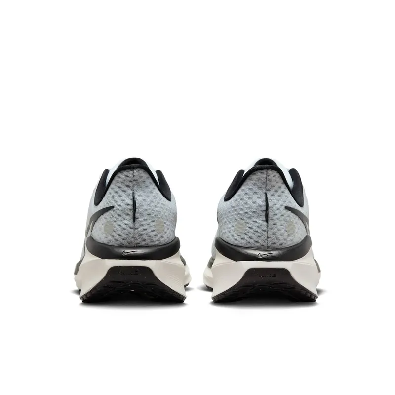 Nike Vomero 17 “Green” (FB8502-104)