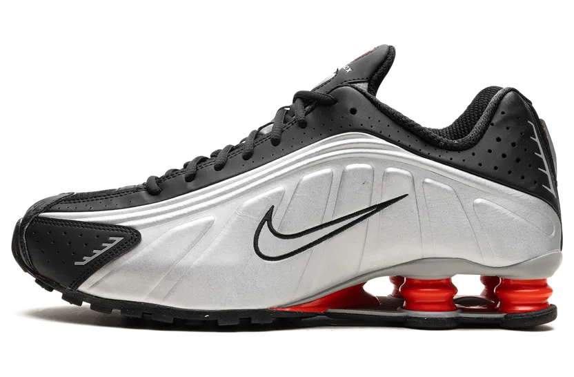 Nike Shox R4 (metallic silver / metallic silver / black) – HQ1988-002