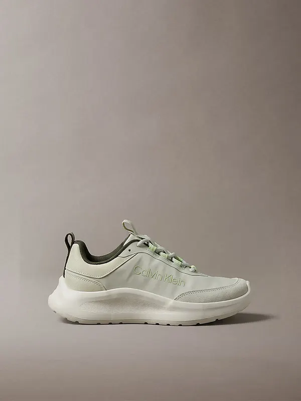 Calvin Klein Ck Curve – Lightweight Runner “MISTY BLUE/WHITE GREEN/OLIVE NIGHT” (HW0HW032930GZ)
