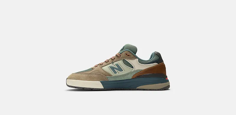 New Balance Numeric 933 Andrew Reynolds Mushroom New Spruce (NM933ORI)