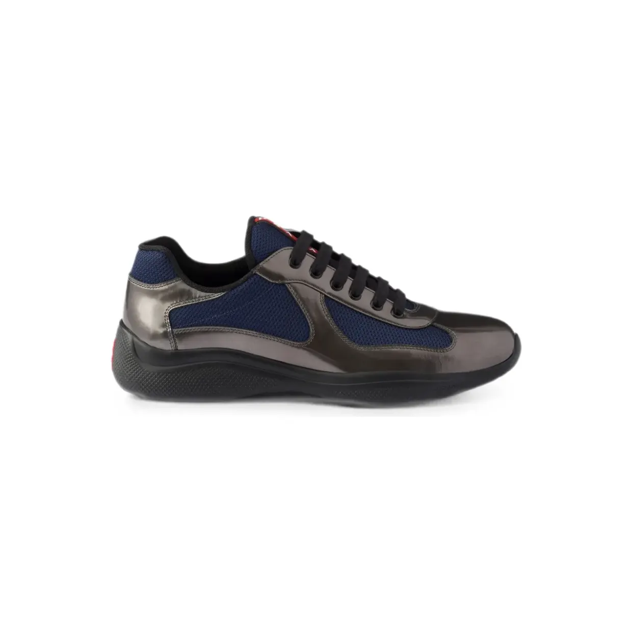 Prada America’s Cup aus Metallic-Leder und Bike-Gewebe “Grey” (4E3400FG0003LNG)