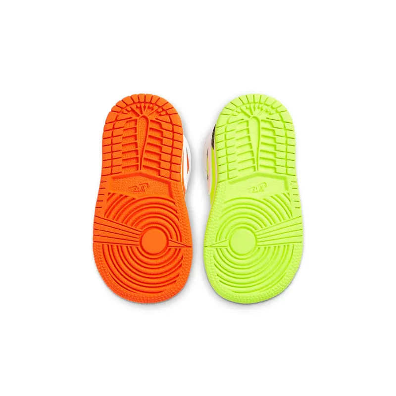 Jordan 1 Mid Notebook (TD) (640735-870)
