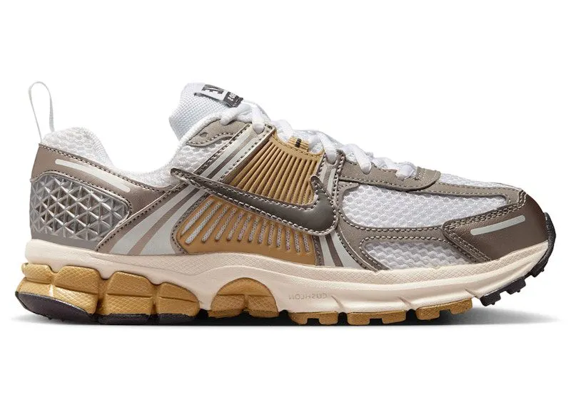 Nike Vomero 5 Metallic Pewter Parachute Beige White Medium Ash (HF6998-004)