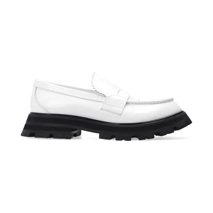 Alexander McQueen Wander Loafer White Black (666328WHZ809358)