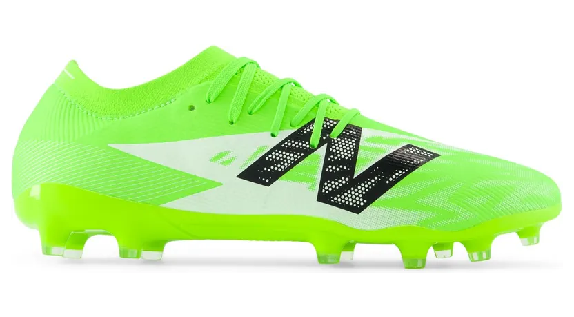 NEW BALANCE FURON ELITE MG V8 “Pixel Green / Black / Silver” (SF1MSP8)