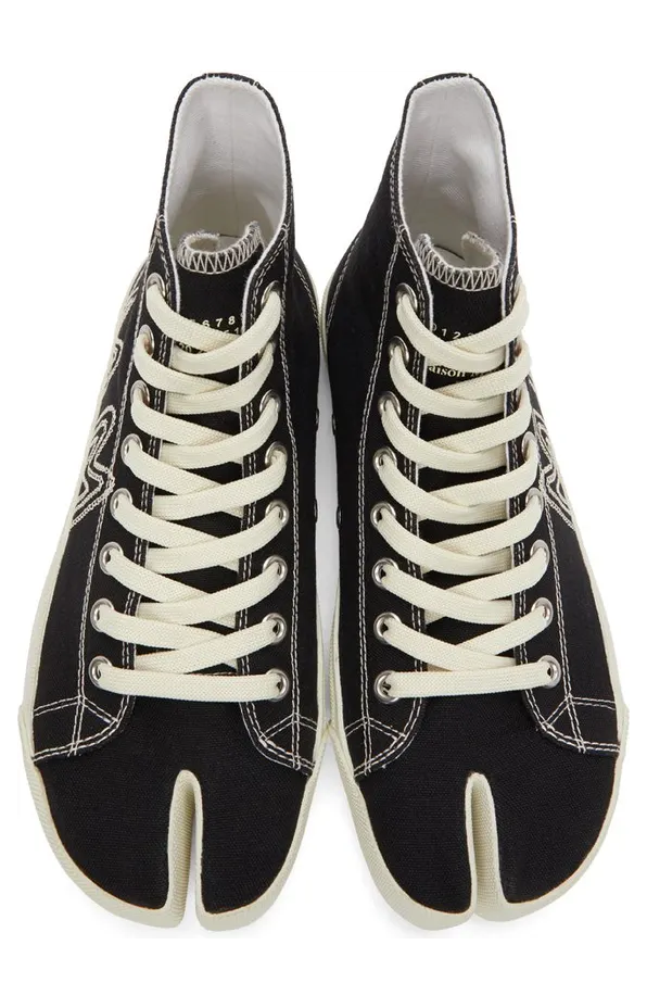 Maison Margiela Black & Off-White Canvas Embroidered Tabi High-Top H8650 BLACK (S57WS0399 P4080) (5)