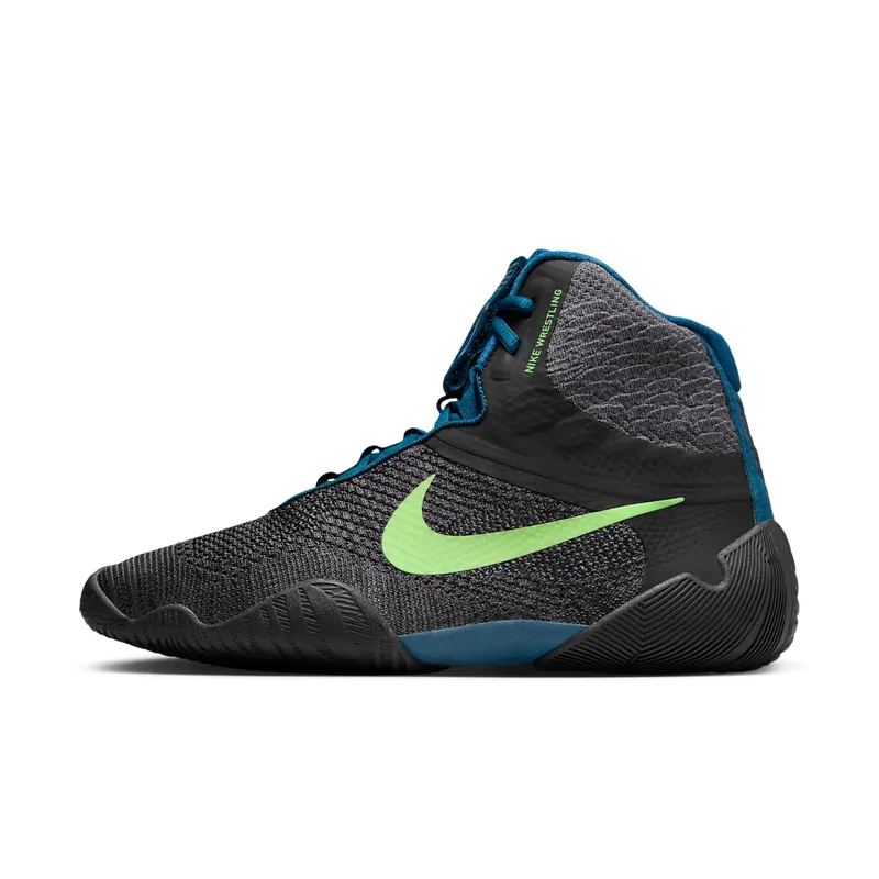 Nike Tawa “Black” (CI2952-004)