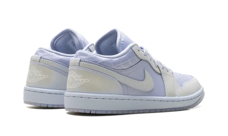 Air Jordan 1 Low SE “Ghost Pearlized Quilt” (IM5129-010)