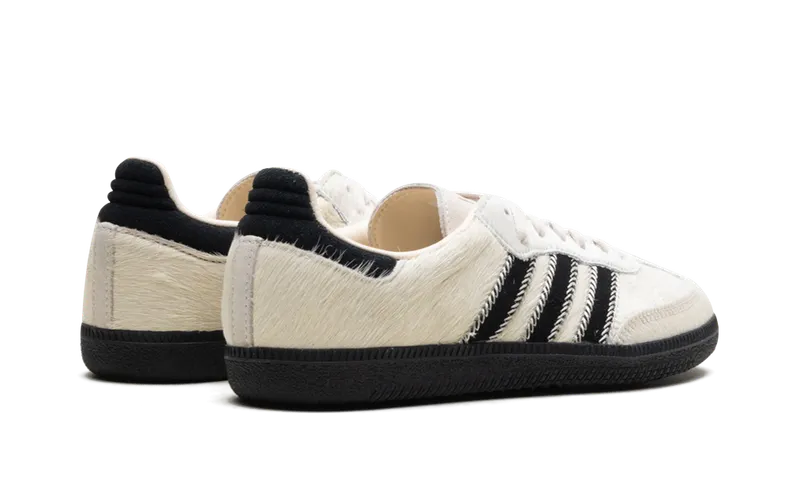 adidas Samba OG “Wonder White”: de klassieker in zacht pony hair (2)