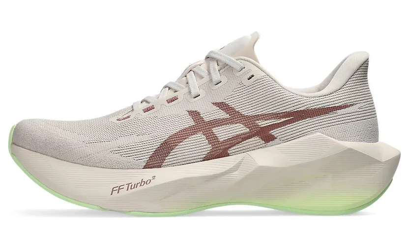 Asics Novablast™ 6 1011C243-700