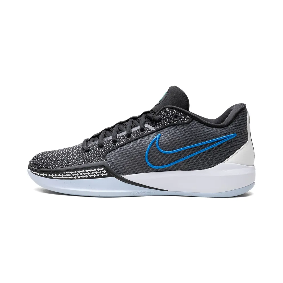 Nike Sabrina 1 “Family Bonds” (FQ3381-001)