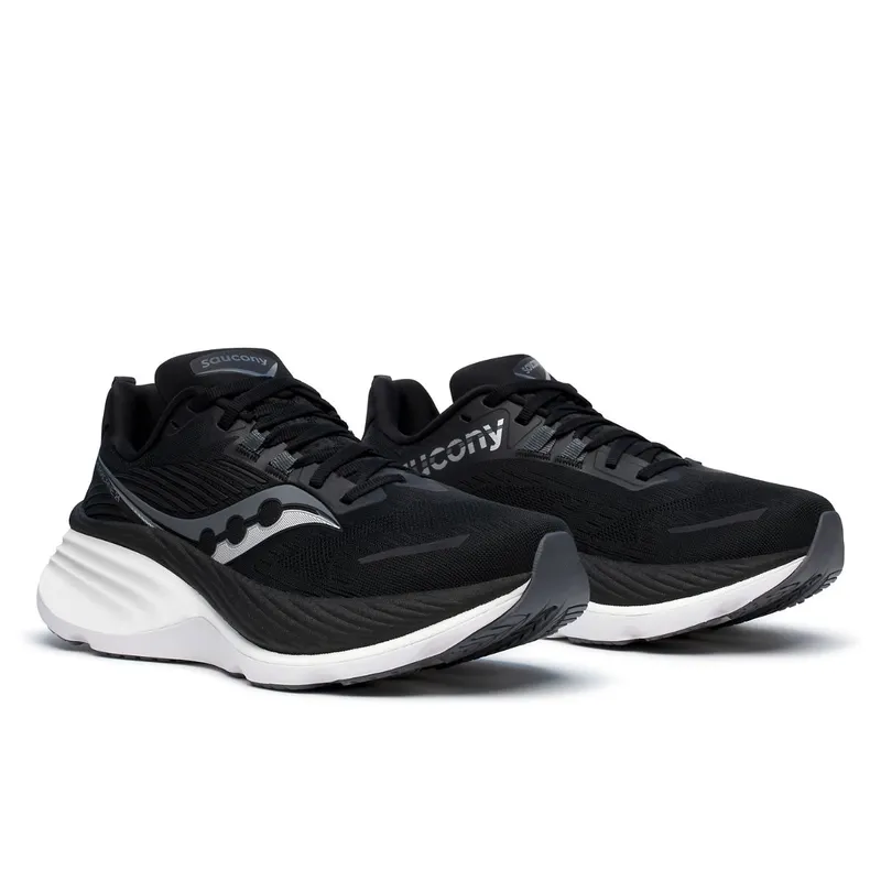 Saucony Hurricane 24 – “Black Carbon” (S10934-100)