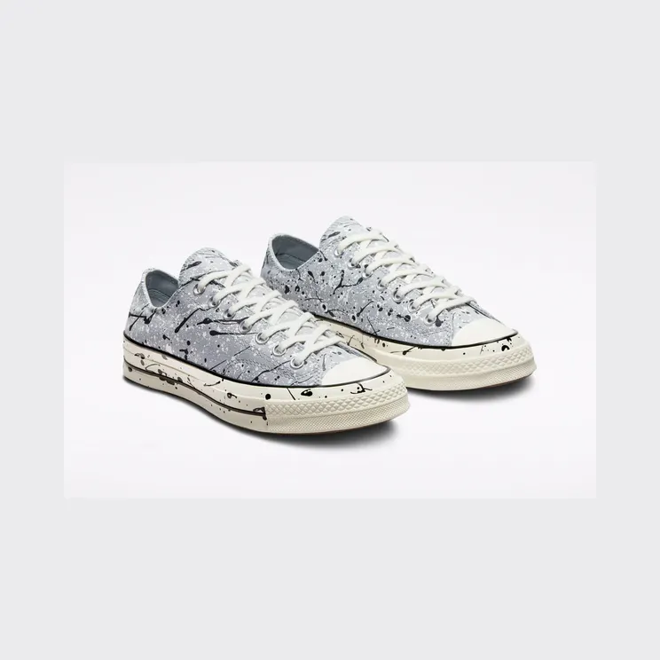 converse-chuck-taylor-all-star A01172C