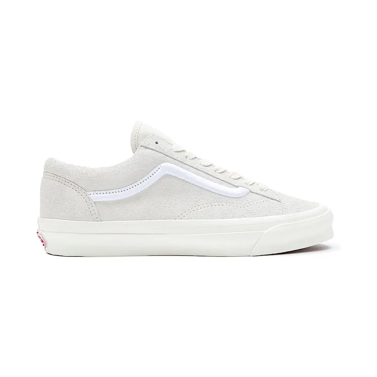 vans-style VN0A4BVEQJM