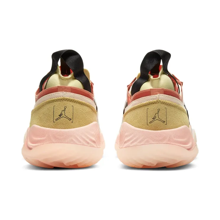 nike-jordan CW0783-104