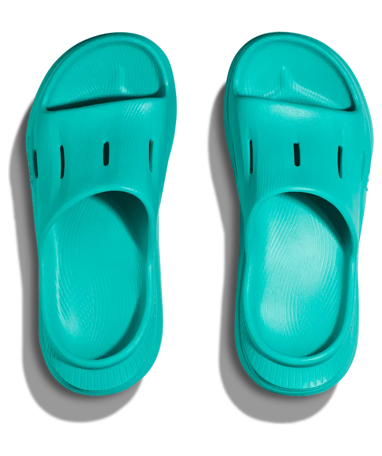 hoka-one-one-ora-recovery 1135061-CCMC
