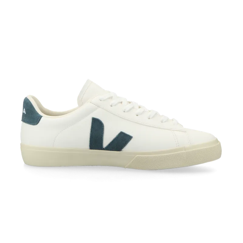 Veja Campo Extra White / California – “White” (CP0503121B)