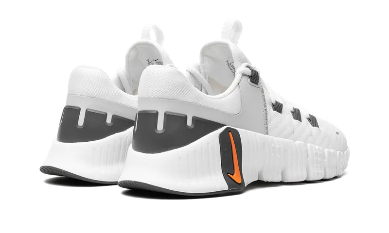 Nike Free Metcon 5 “Summit White” (DV3949-101)