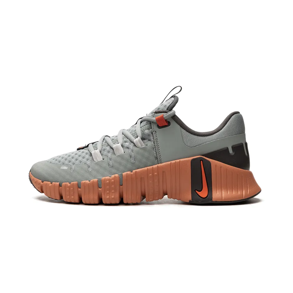 Nike Free Metcon 5 “Mica Green” (DV3949-301)
