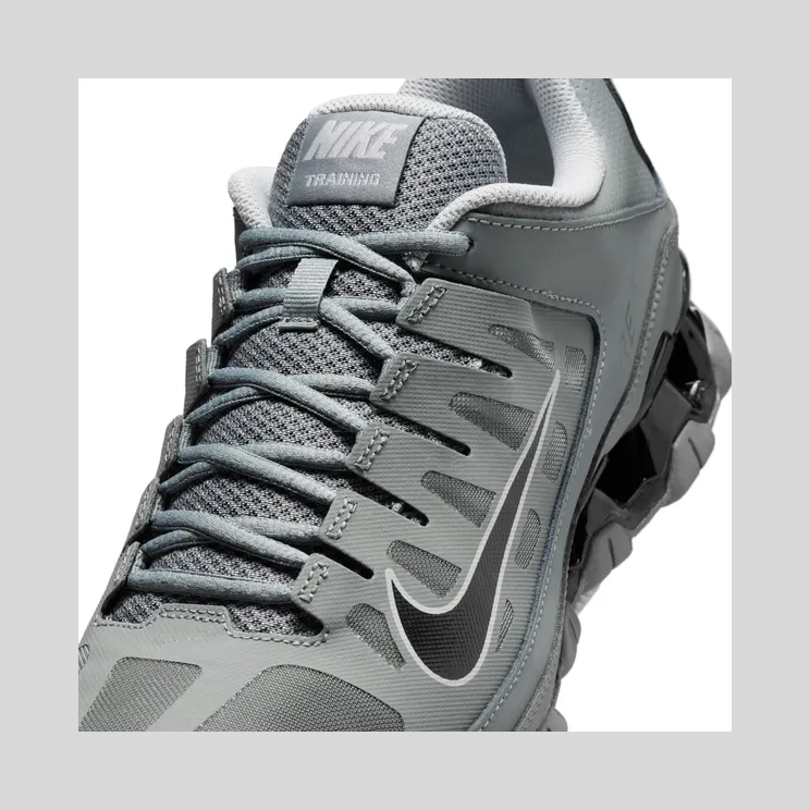nike-reax-8-tr 621716-040