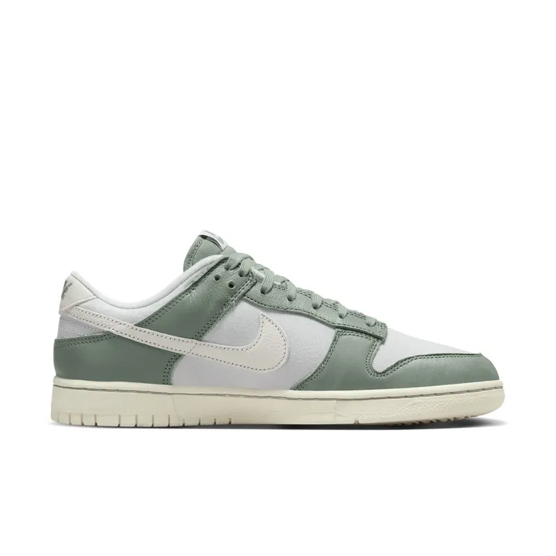 Nike Dunk Low Retro Premium Mica Green/Photon Dust/Sail (DV7212-300)