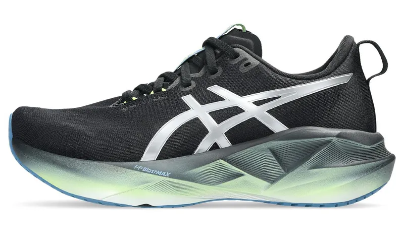 ASICS Novablast 5 Luxe Black (1012B815-001)