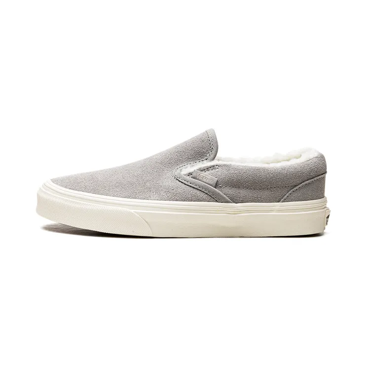 Vans CLASSIC SLIP ON “COZY HUG” (VN0A7Q5D6J6)