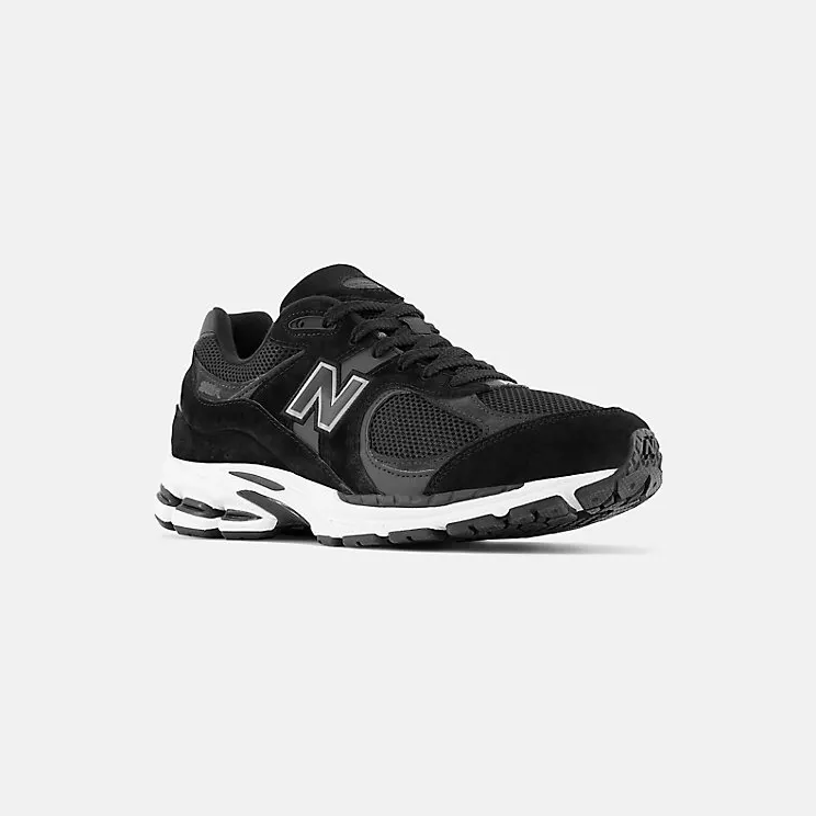 new-balance-2002r M2002RBK