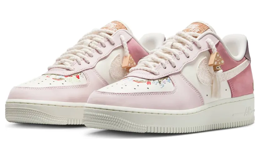 nike-air-force IB8874-111