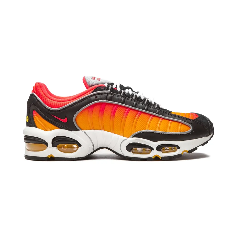 Nike Air Max Tailwind IV – Black (CN9658)