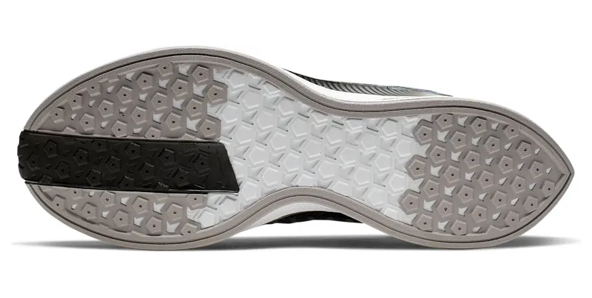 nike-zoom AT2863-001