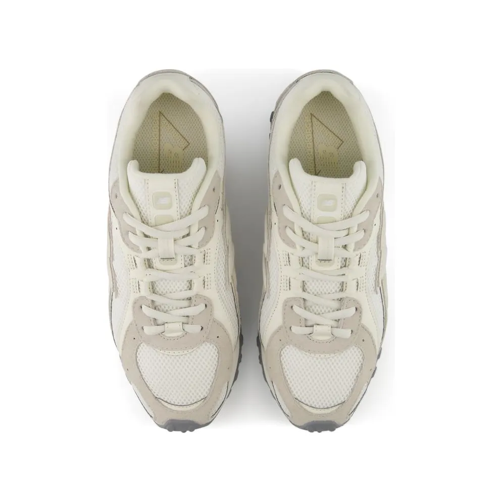 New Balance 204L “Angora Linen” (U204LCCB)