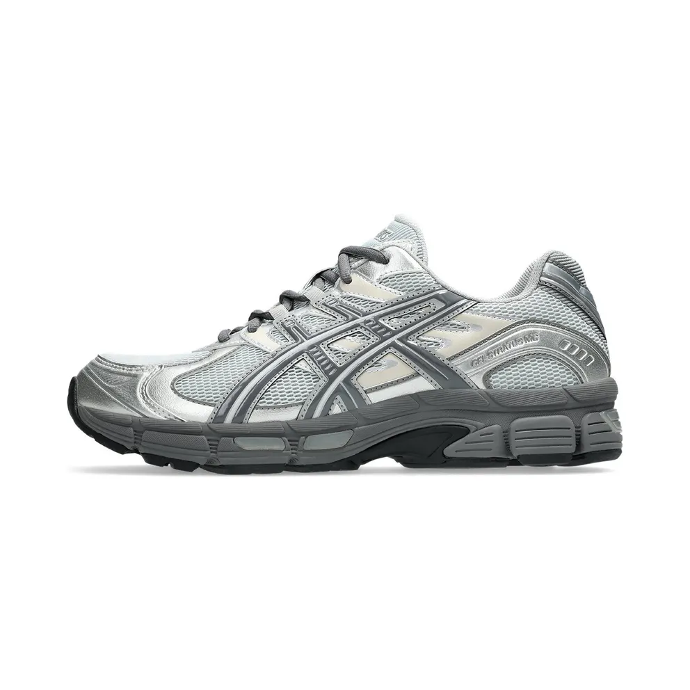 Asics Gel-Stratus MC “Concrete Carbon” (1203B219-020)