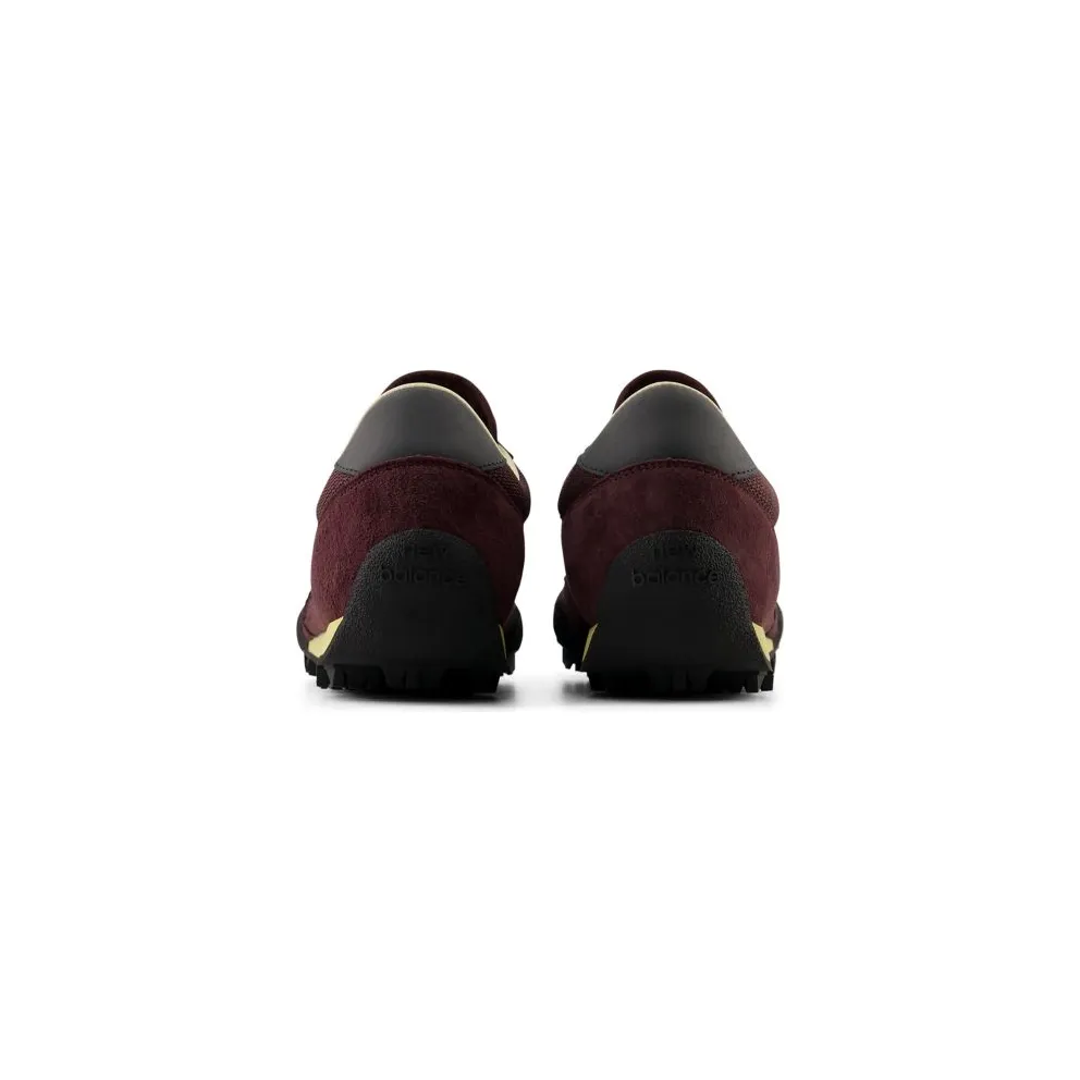 New Balance Gator Run Cherry Leather