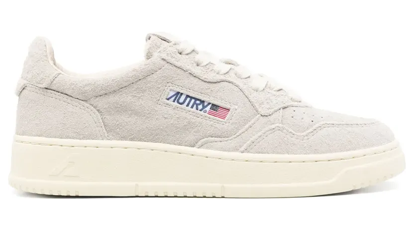 Autry Medalist Low WMNS’ White suède sneakers – Beige (AULWS415)