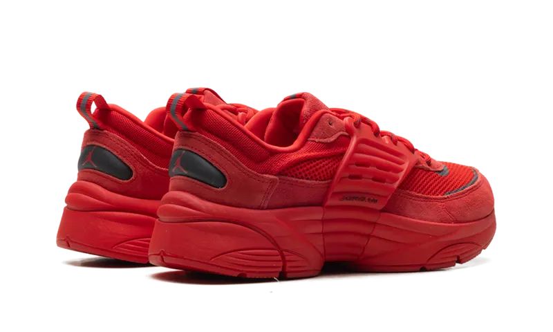 Jordan Trunner “Red” (IB3722-600)