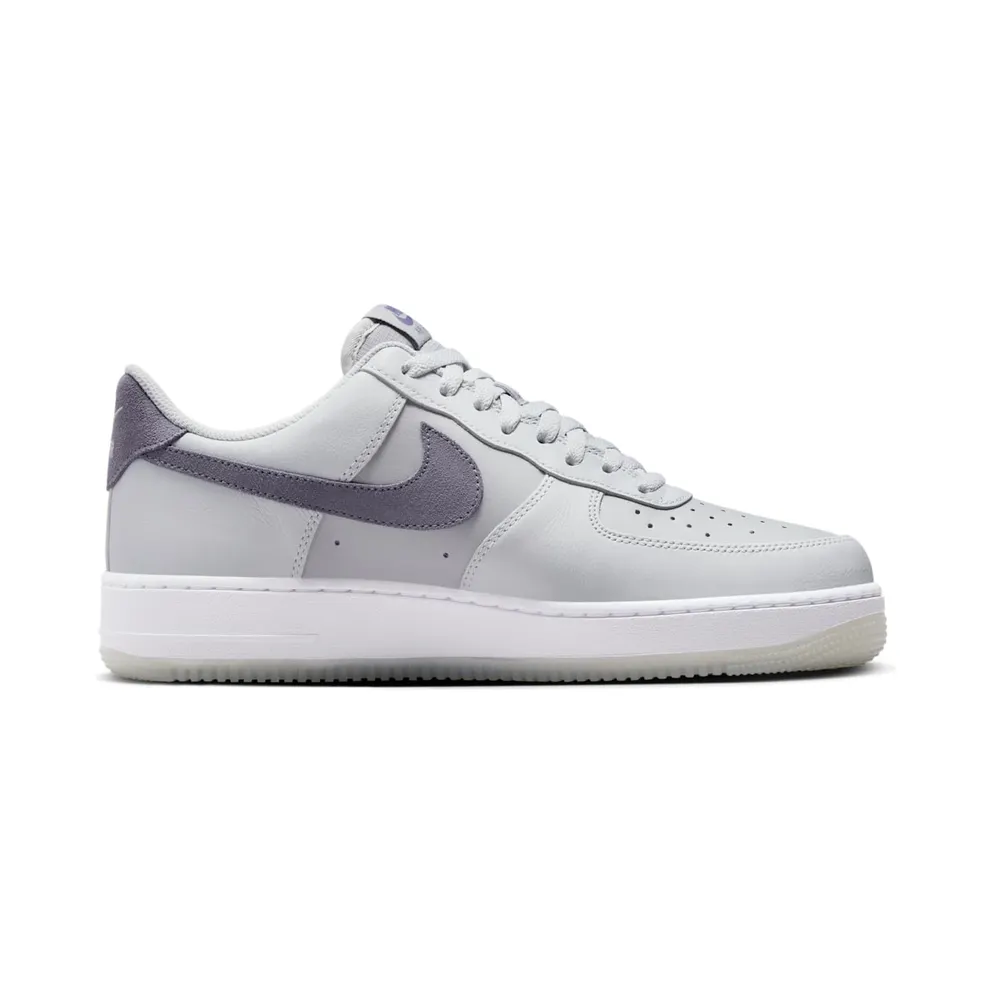 Nike Air Force 1 ’07 LV8 “Pure Platinum / Light Carbon” (FJ4170-001)