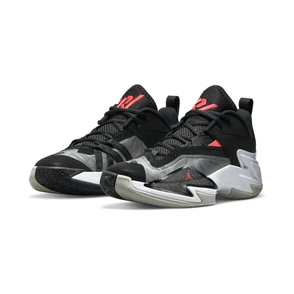 Jordan One Take 3 “Black / White / Grey Fog / Bright Crimson” (DC7702-001)