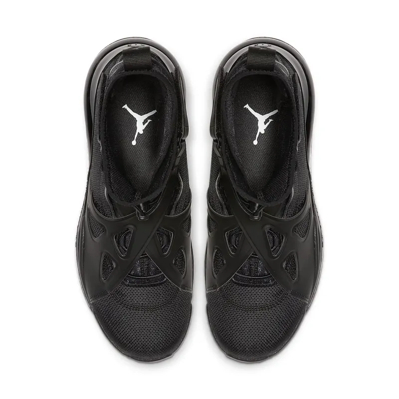 Jordan Air Latitude 720 Triple Black (W) Black/Black-Black (AV5187-001)