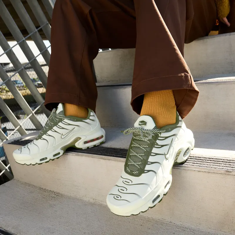 Nike Air Max Plus Phantom Cargo Khaki (FB9722-001)