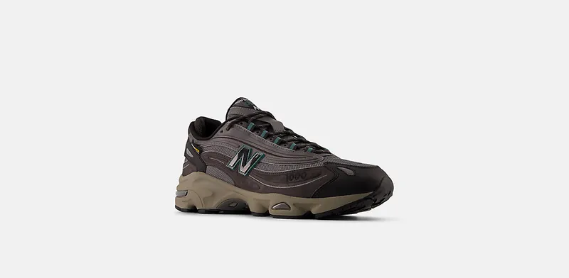 NEW BALANCE 1000 “Black Cement / Sweetgrass / Castlerock” (M1000J)