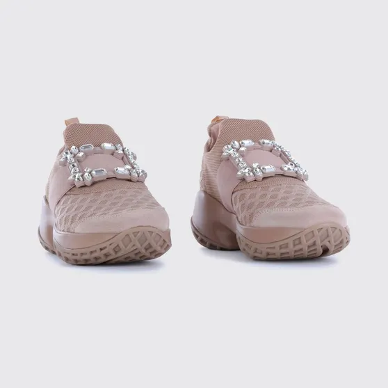 Roger Vivier Viv’ Run Knit Slip-On Trainers with Jewelled Buckle Beige (RVW50645830VRA0AHA)