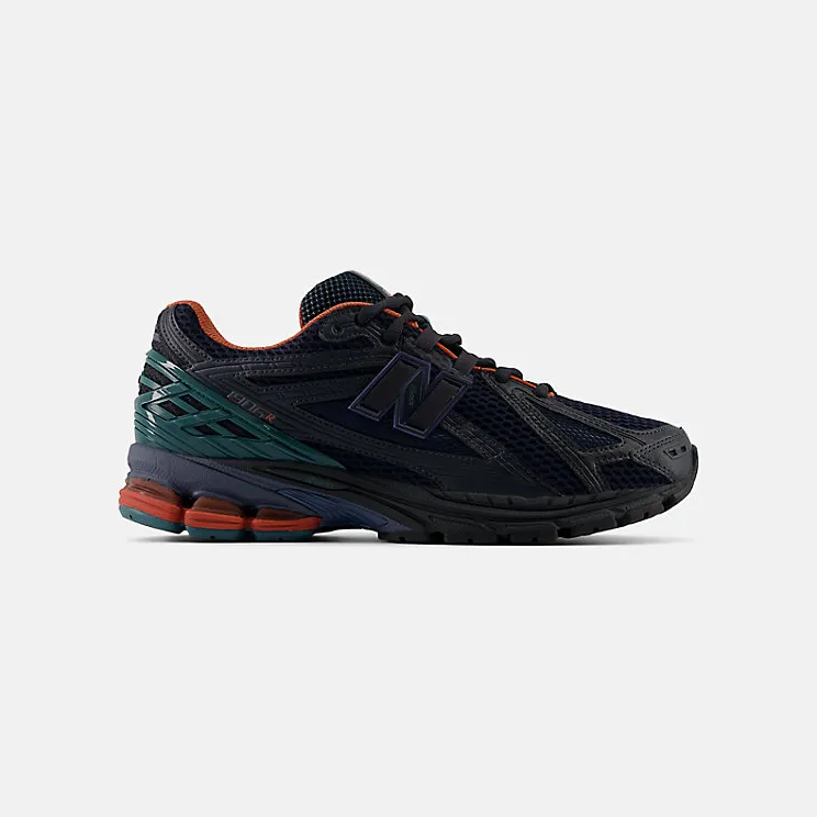 New Balance 1906R “Phantom/New Spruce” (M1906RVC)