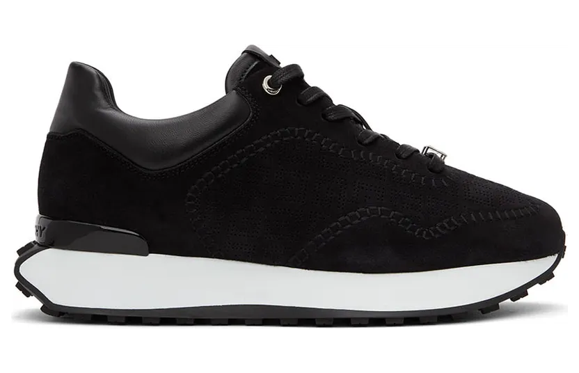 Givenchy Black GIV Runner Sneakers (BE0021E18Z001)