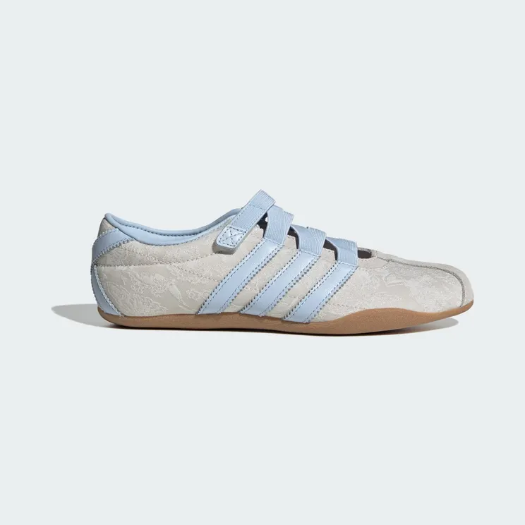 Adidas TOKYO MJ X LIBERTY LONDON SCHOENEN Chalk Pearl / Crystal Sky / Chalk White (IH4532)