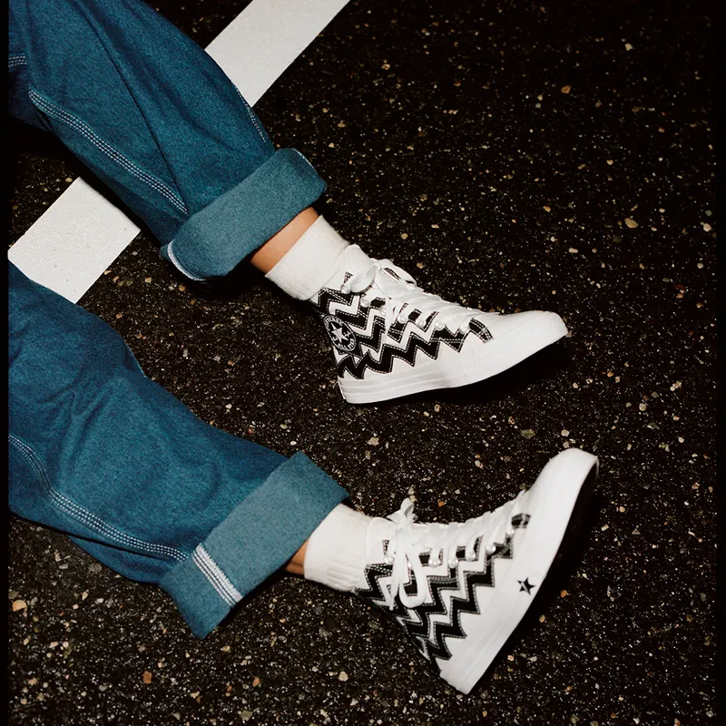 Converse Chuck Taylor All-Star Mission-V High White (W) (565376C)